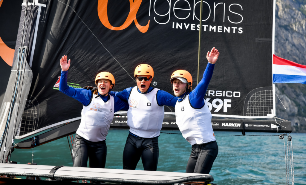 In de pers: Cas, Scipio en Ismene van Team DutchSail – Janssen de Jong bij Het Klokhuis